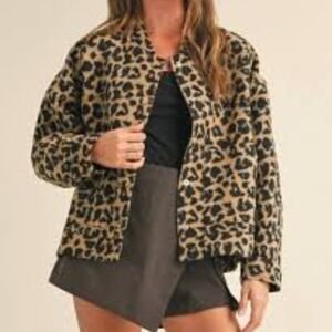 MIOU MUSE  Leopard Print Women's Jacket Size (M)